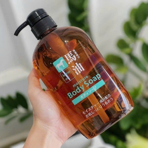 SỮA TẮM TRẮNG DA KUMANO - SỮA TẮM DẦU NGỰA