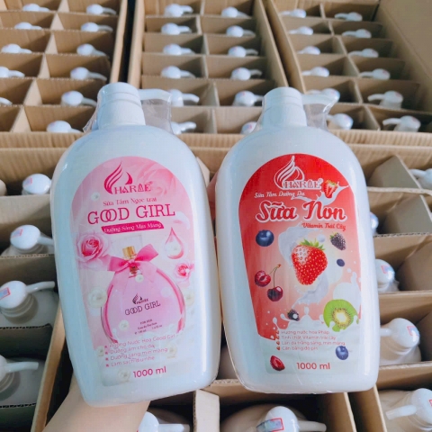 Sữa Tắm Charme Ngọc Trai Hương Good Girl 1000ml