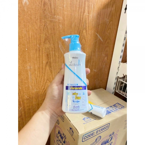 Dung dịch vệ Sinh phụ nữ Lady Thái